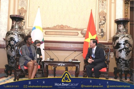 Chủ tịch UBND Thành phố Hồ Chí Minh Phan Văn Mãi tiếp bà Louise Mushikiwabo, Tổng Thư ký OIF