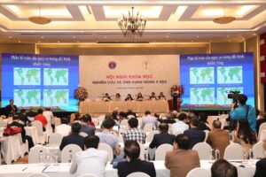 Ngày 25/11/2022, Bộ Y tế phối hợp với Tổng Hội Y học Việt Nam tổ chức hội nghị khoa học toàn quốc năm 2022